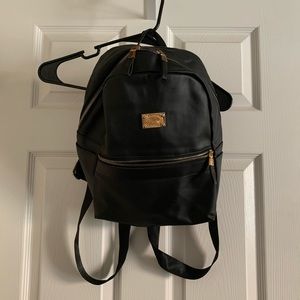 black backpack